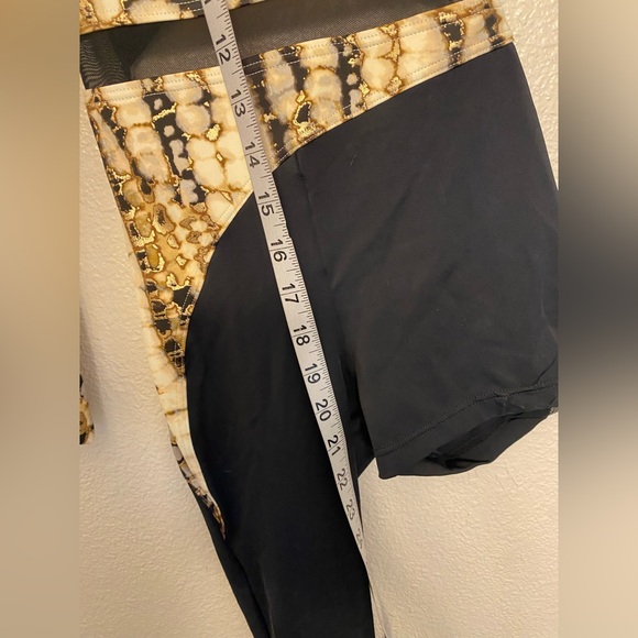 WEISSMAN Elite Dance Costume unitard Yellow Flicker Beat
MT11165 Snake print MC - Picture 7 of 12